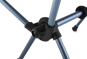 Pocket chair black-blue leg connector